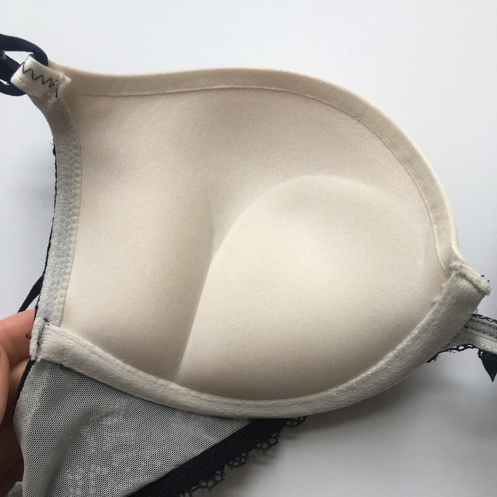Victoria's Secret Miraculous Bombshell - Size 32B - Picture 5 of 7